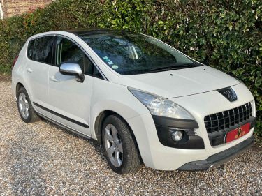 PEUGEOT 3008 Monospace 2011 1.6 HDi 112cv