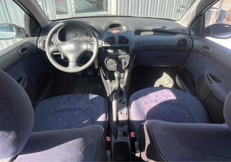 PEUGEOT 206 1999