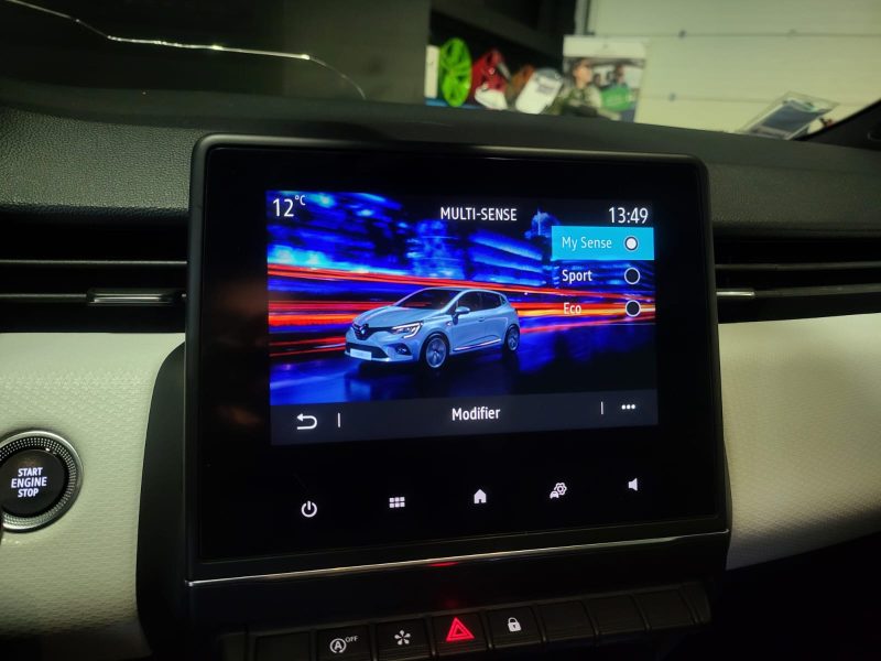 RENAULT CLIO V V 1.0 TCE 90 cv INTENS CAMERA / REGULATEUR / APPLE CARPLAY