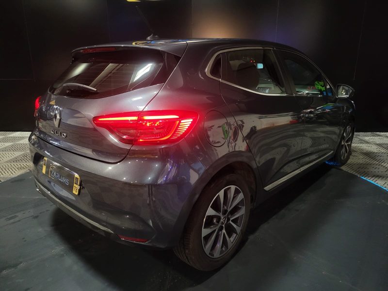 RENAULT CLIO V V 1.0 TCE 90 cv INTENS CAMERA / REGULATEUR / APPLE CARPLAY