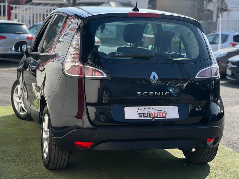 RENAULT SCENIC III 2012