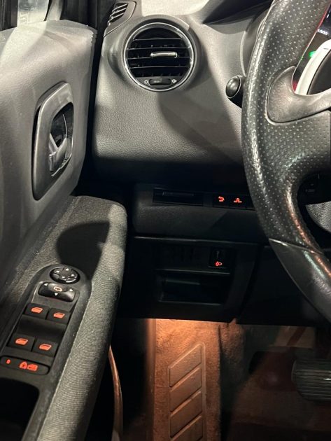 PEUGEOT 3008 Monospace 2011