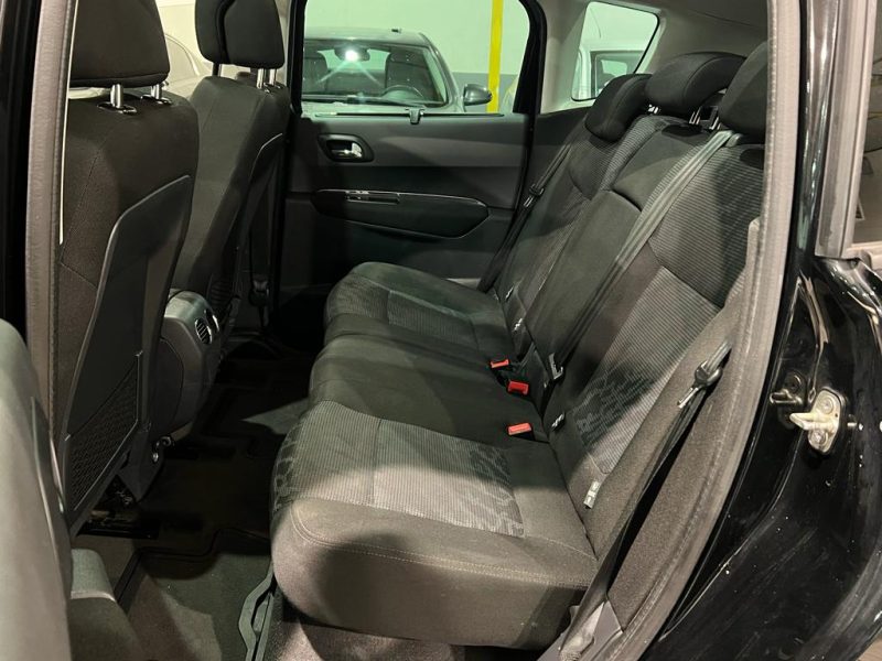 PEUGEOT 3008 Monospace 2011