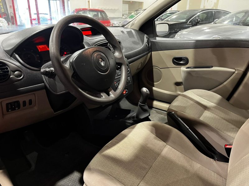 RENAULT CLIO III 2007