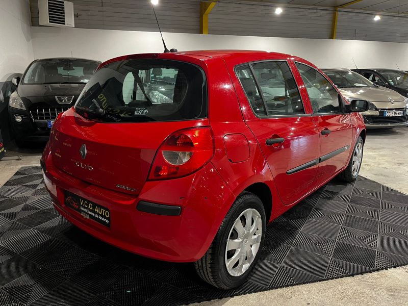 RENAULT CLIO III 2007