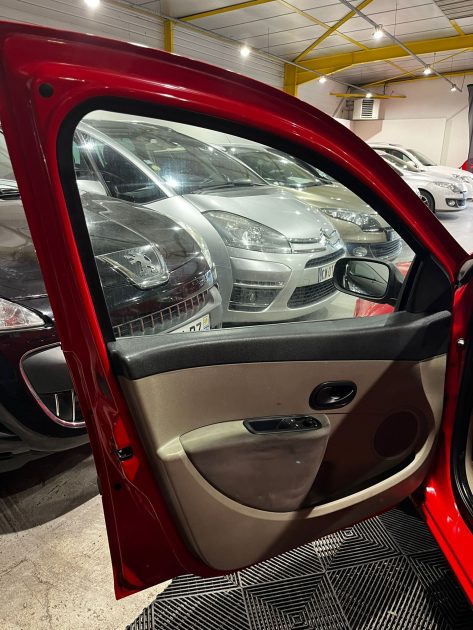 RENAULT CLIO III 2007