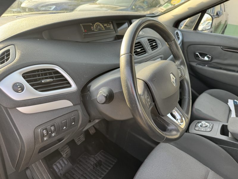 RENAULT GRAND SCÉNIC 1.5 DCI 110 TOMTOM 7 PLACES