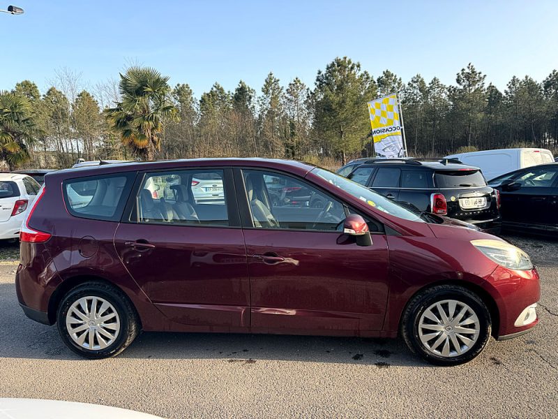 RENAULT GRAND SCÉNIC 1.5 DCI 110 TOMTOM 7 PLACES