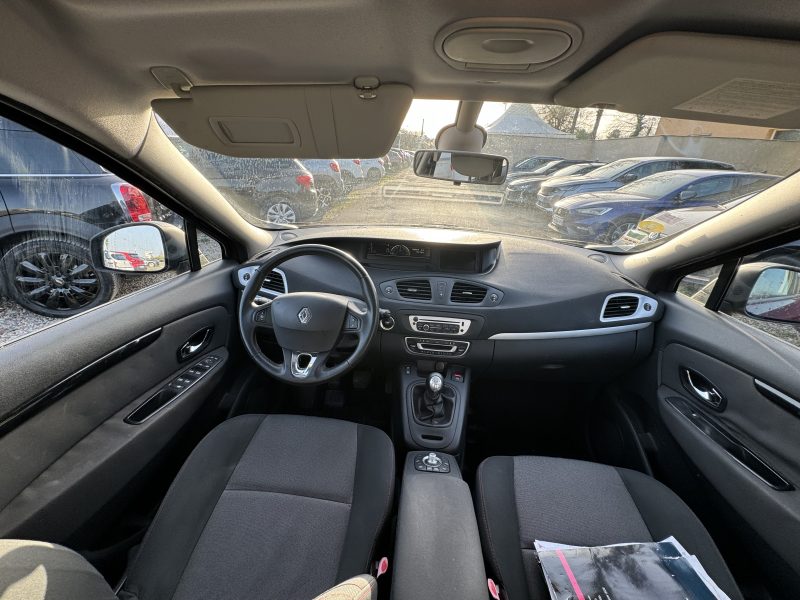 RENAULT GRAND SCÉNIC 1.5 DCI 110 TOMTOM 7 PLACES