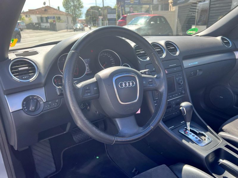 AUDI A4 Cabriolet 3.2 FSI V6 Quattro Sline 255cv (GPL)