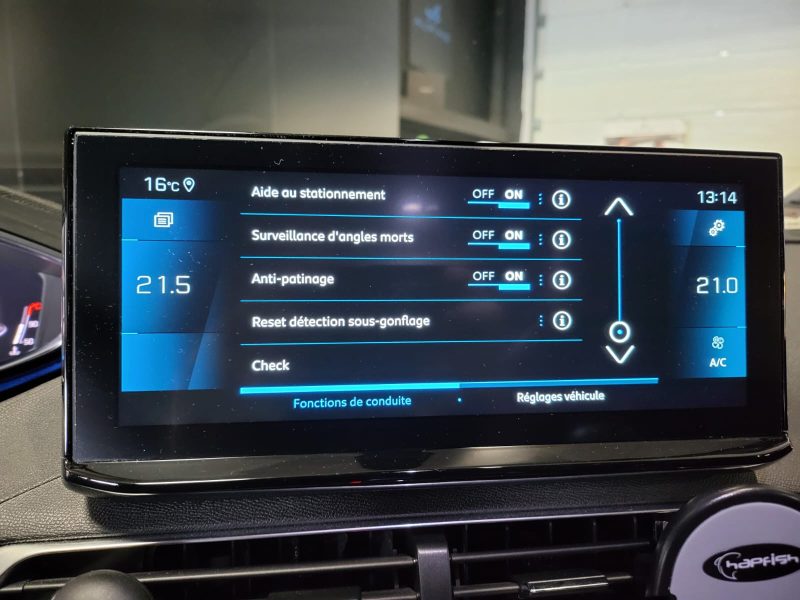 PEUGEOT 5008 1.2 PureTech 130cv GT EAT8 7PL / APPLE CARPLAY/SIEGES CHAUFFANT-MASSANT/CAMERA DE RECUL