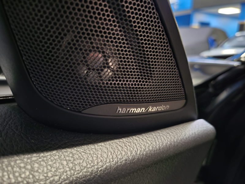 BMW SERIE 1 120D F20 XDRIVE SPORT BA 190CV TOIT OUVRANT/ H&K / SIEGE ELECTRIQUE MEMOIRE