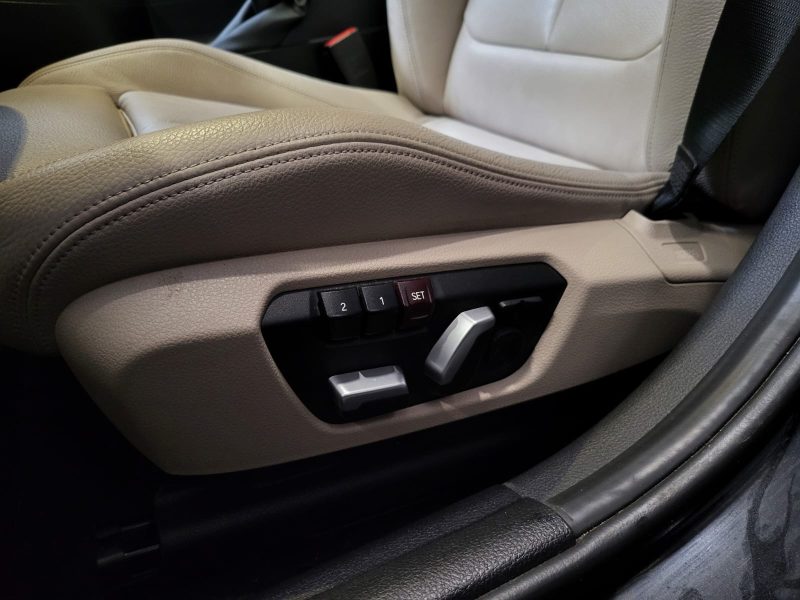 BMW SERIE 1 120D F20 XDRIVE SPORT BA 190CV TOIT OUVRANT/ H&K / SIEGE ELECTRIQUE MEMOIRE