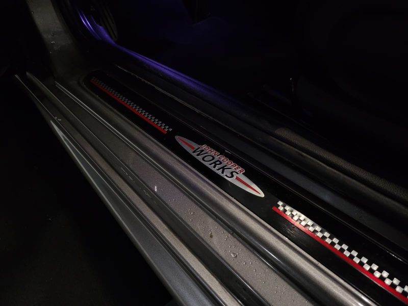 MINI COOPER S 2.0 i 192cv PACK JCW / CARPLAY+PARK ASSIST+CAMÉRA DE RECUL+ENTRETIEN COMPLET MINI+ KEY