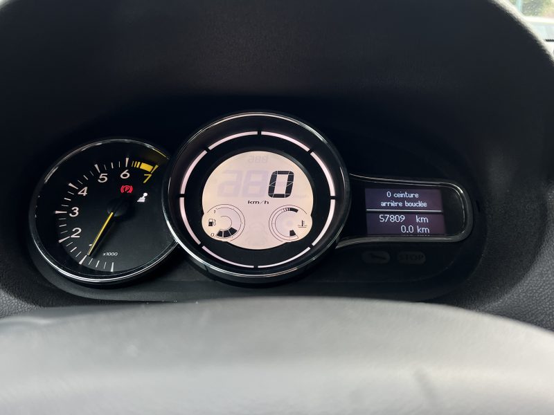 RENAULT MEGANE 3 III ESTATE 1.4 TCE 130 1ERE MAIN 57 800 Kms GPS BLUETOOTH CRIT AIR 1 Garantie 1 an