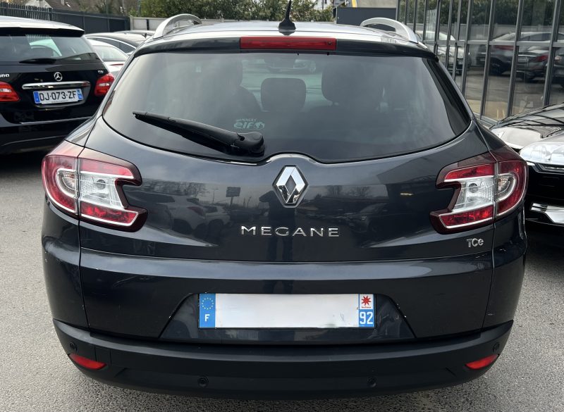 RENAULT MEGANE 3 III ESTATE 1.4 TCE 130 1ERE MAIN 57 800 Kms GPS BLUETOOTH CRIT AIR 1 Garantie 1 an