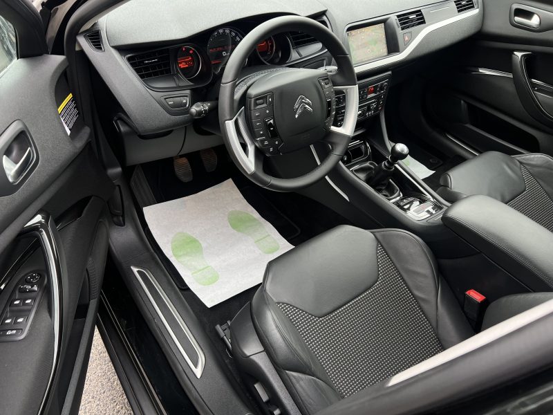 CITROEN C5 II PHASE 2 EXCLUSIVE 1.6 THP 156 Cv 60 500 Kms / GPS BLUETOOTH CRIT AIR 1 - GARANTIE 1 AN