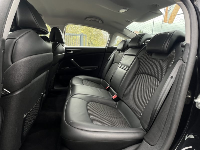 CITROEN C5 II PHASE 2 EXCLUSIVE 1.6 THP 156 Cv 60 500 Kms / GPS BLUETOOTH CRIT AIR 1 - GARANTIE 1 AN