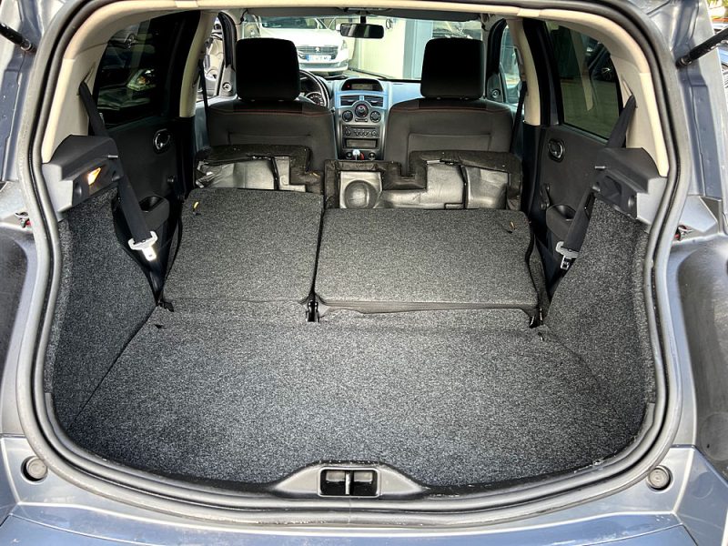 RENAULT MEGANE 2 II PHASE 2 L EQUIPE 1.5 DCI 105 Cv PREMIERE MAIN / 36 400 Kms - GARANTIE 1 AN