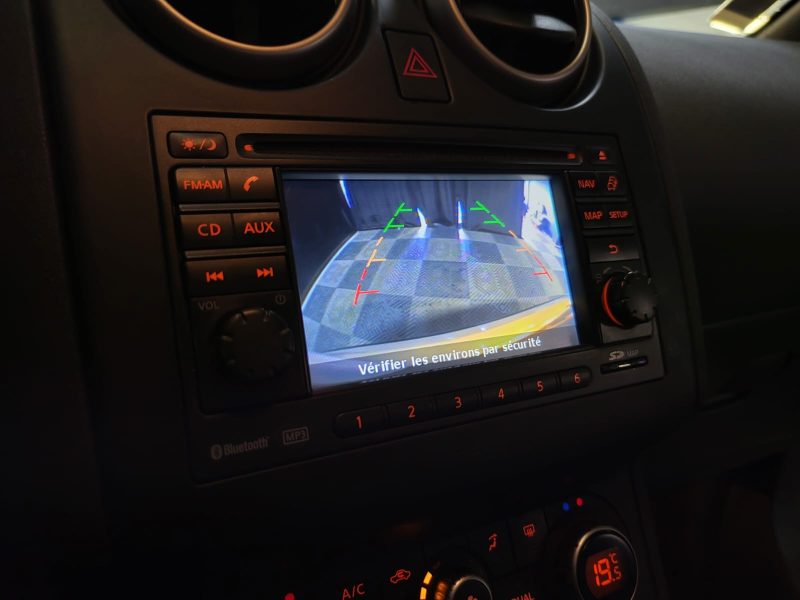 NISSAN QASHQAI 1.6 DCI 16V 2WD 130cv BVM6 CONNECT / 1ER MAIN / SUIVI COMPLET / TOIT PANO / CAMERA