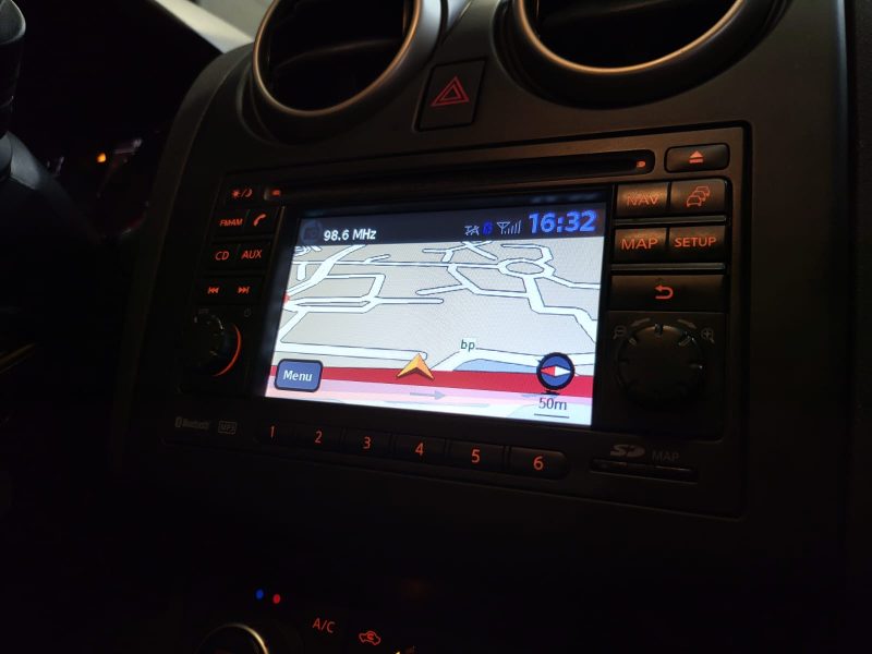 NISSAN QASHQAI 1.6 DCI 16V 2WD 130cv BVM6 CONNECT / 1ER MAIN / SUIVI COMPLET / TOIT PANO / CAMERA