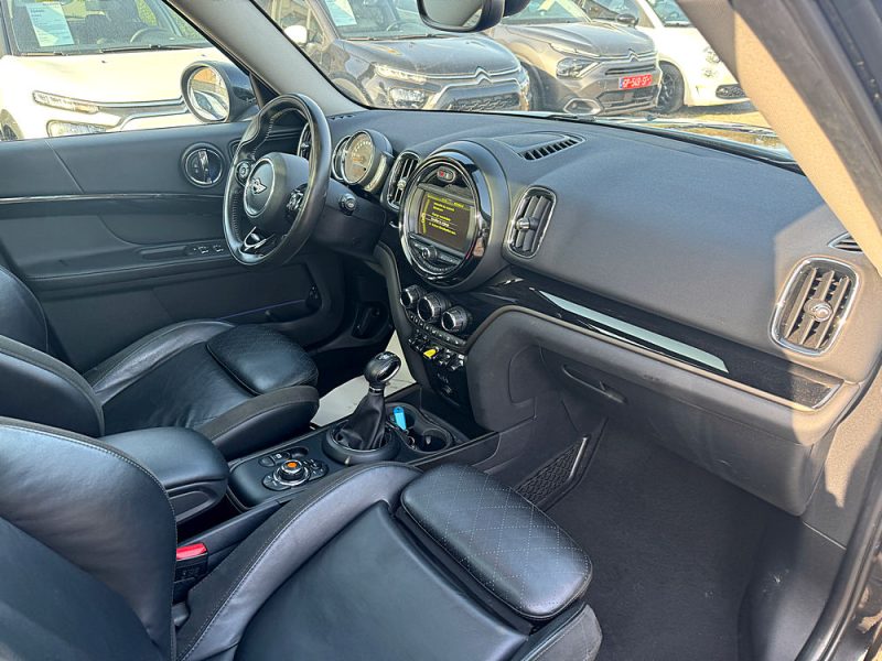 MINI COUNTRYMAN SE ALL4 136CV + 88CV EXQUISITE