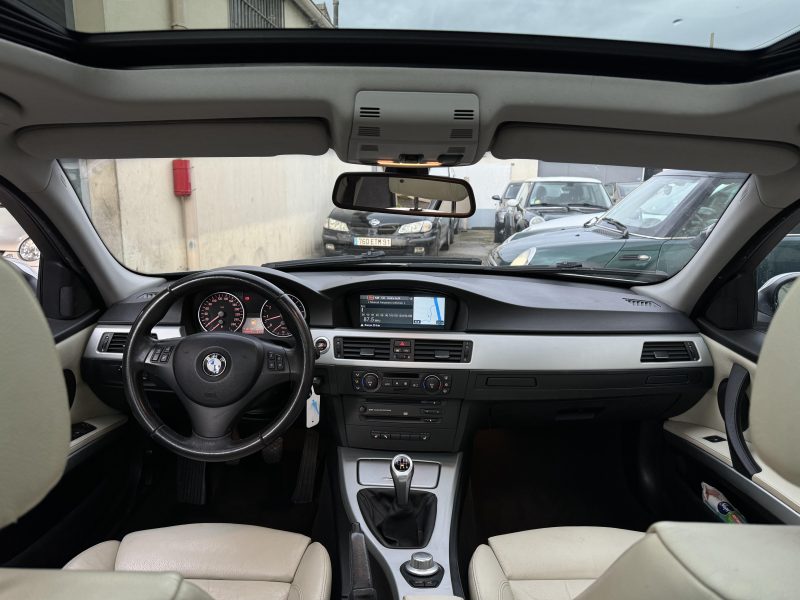 BMW SERIE 3  325i PACK LUXE PAYER EN 4X 