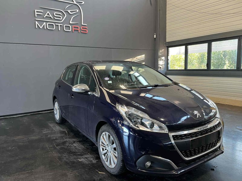 PEUGEOT 208 1.2 THP ALLURE 