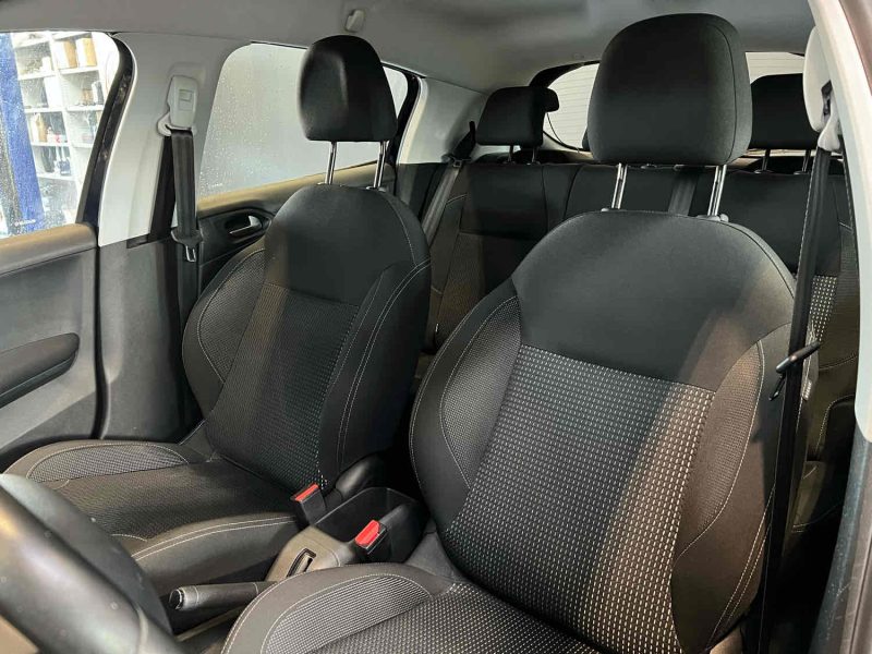 PEUGEOT 208 1.2 THP ALLURE 