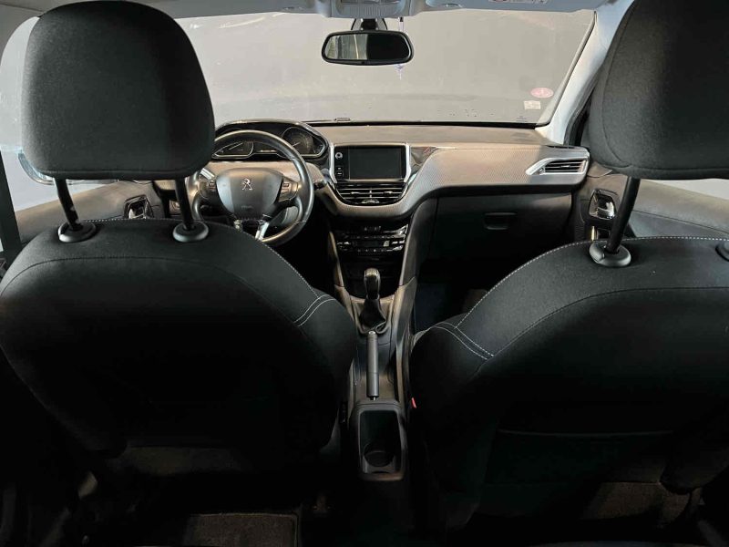 PEUGEOT 208 1.2 THP ALLURE 