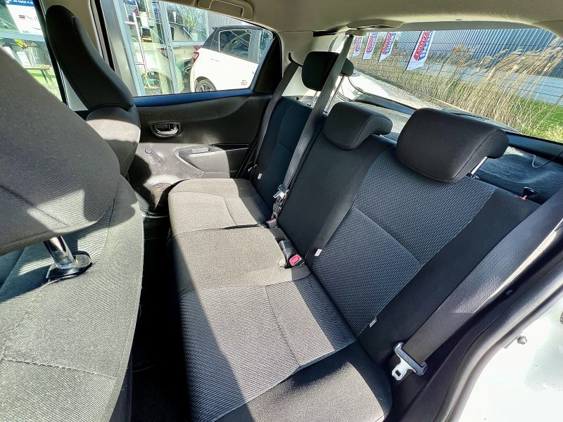 TOYOTA YARIS III DYNAMIC 2013