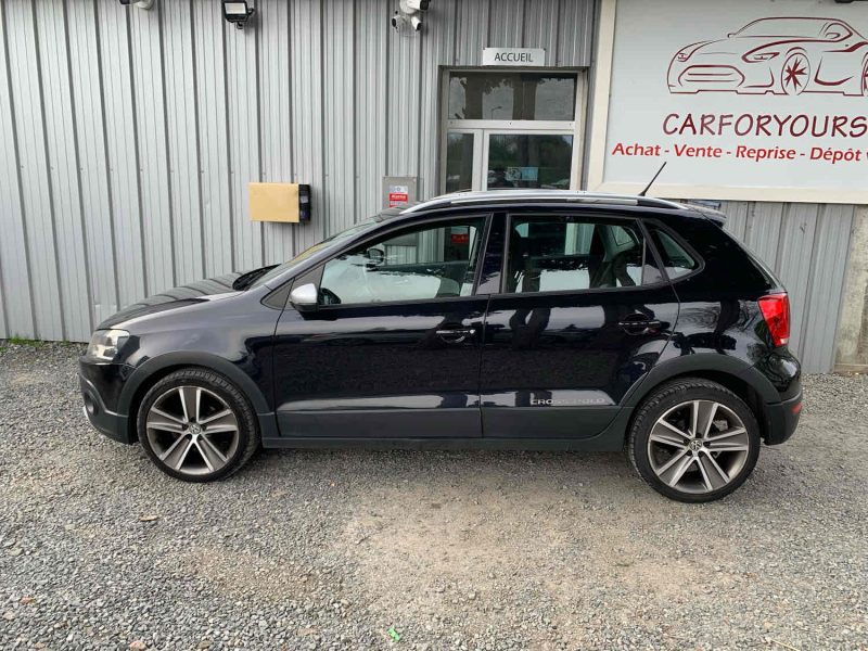 VOLKSWAGEN POLO 2010