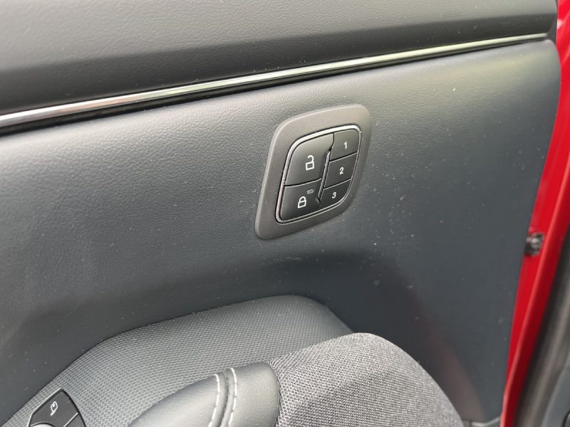 Ford Mustang Mach-E electric drive 216 kW 2022