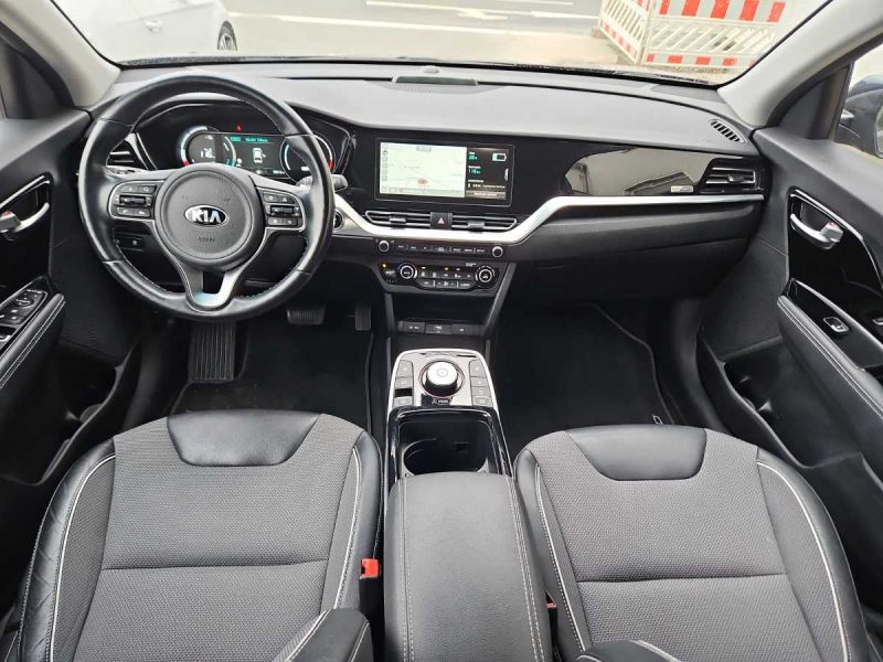 Kia Niro e-Niro electric drive 150 kW Vision 2020