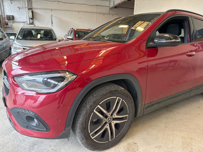 Mercedes-Benz GLA-Klasse GLA 200 d Progressive 2021