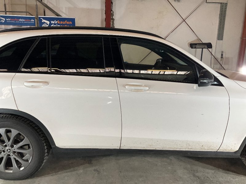 Mercedes-Benz GLC-Klasse GLC 220 d 4Matic AMG Line 2019