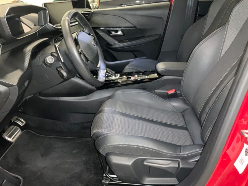 Peugeot 208 1.2 PureTech GT 2021