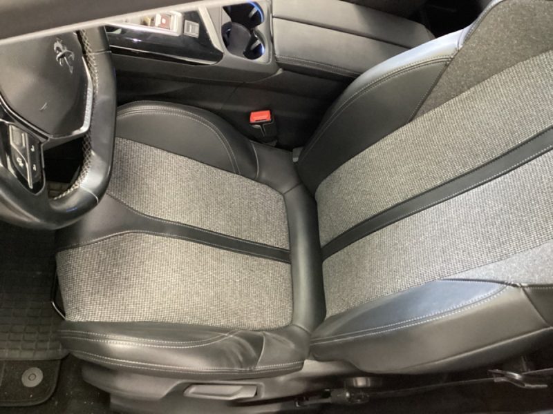 Peugeot 5008 1.5 Blue-HDi Allure 2018