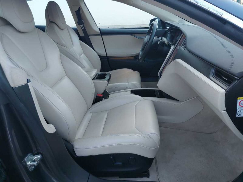 Tesla Model S 2018