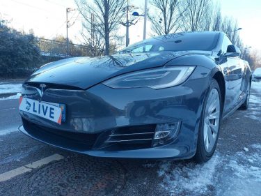 Tesla Model S 2018