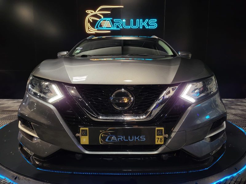 NISSAN QASHQAI II 1.2 DIG-T 115cv N-Connecta Xtronic / TOIT PANORAMIQUE/CAMERA DE RECUL/RADAR-AR