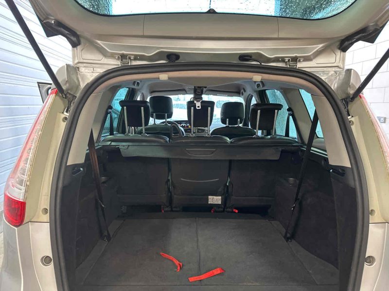 RENAULT GRAND SCÉNIC III 2015