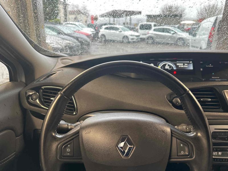 RENAULT GRAND SCÉNIC III 2015