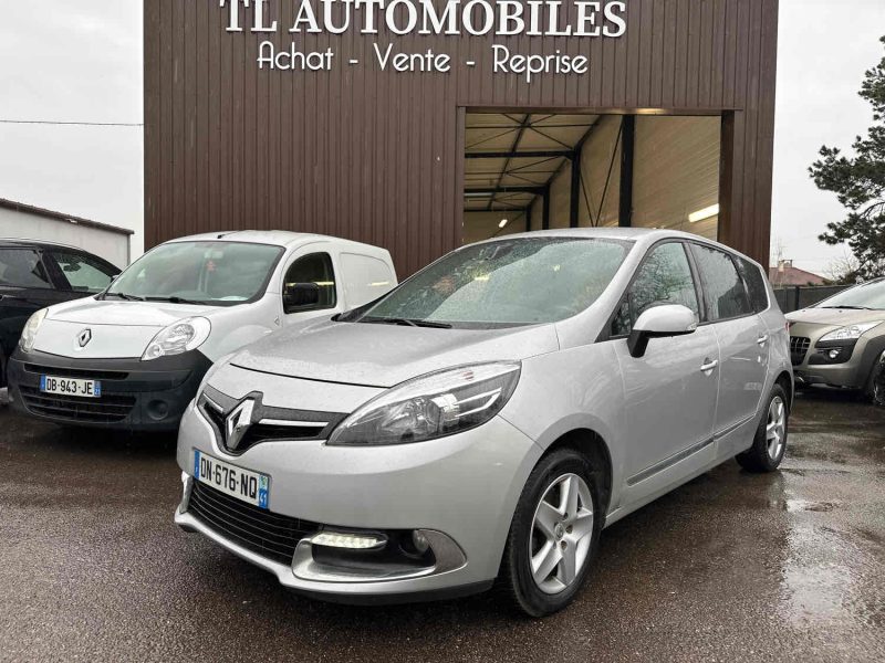 RENAULT GRAND SCÉNIC III 2015