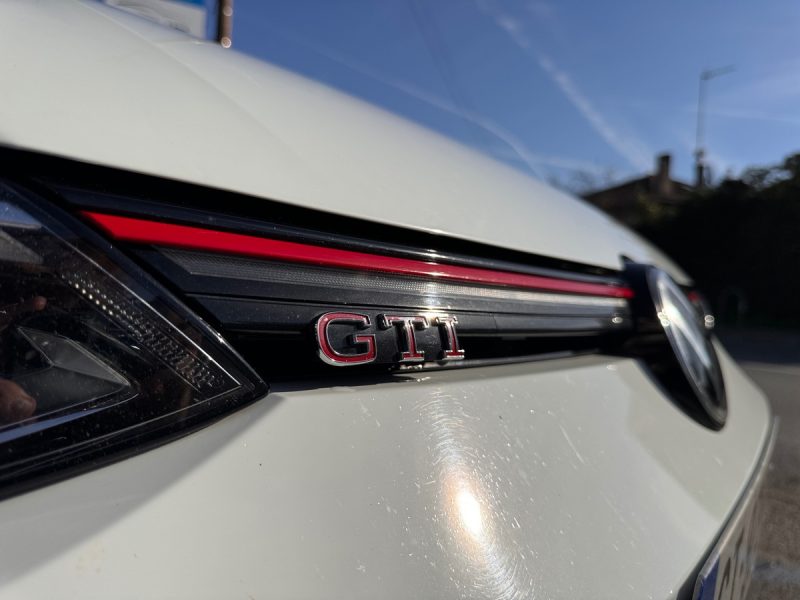 VOLKSWAGEN GOLF VIII 2020