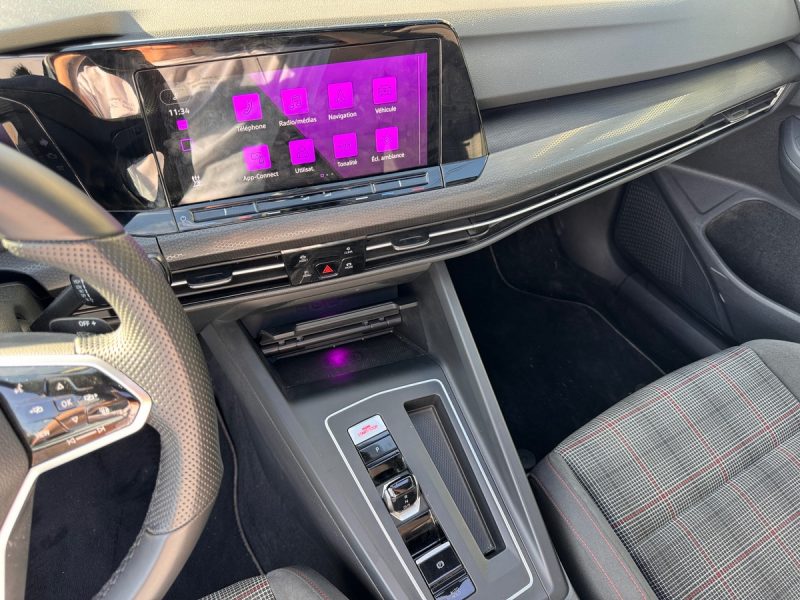 VOLKSWAGEN GOLF VIII 2020