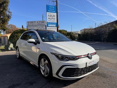 VOLKSWAGEN GOLF VIII 2020