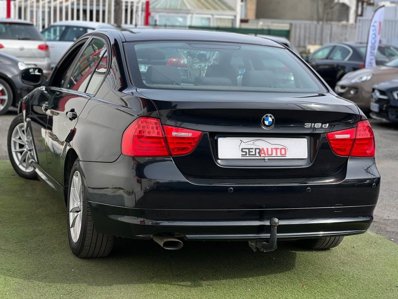 B.M.W. SERIE 3 E90  2010