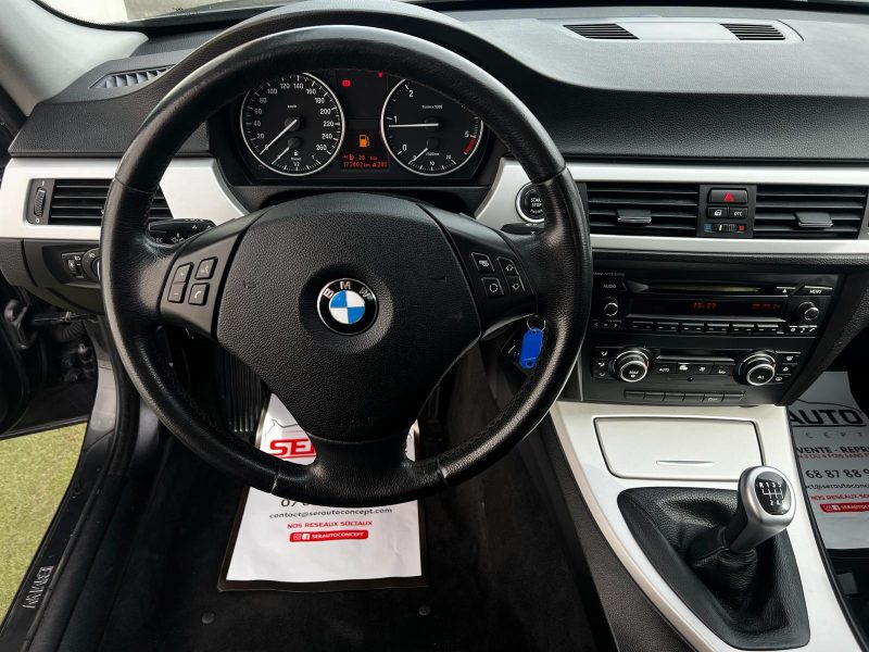 B.M.W. SERIE 3 E90  2010