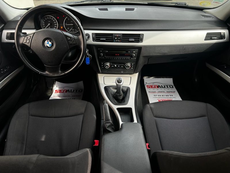 B.M.W. SERIE 3 E90  2010